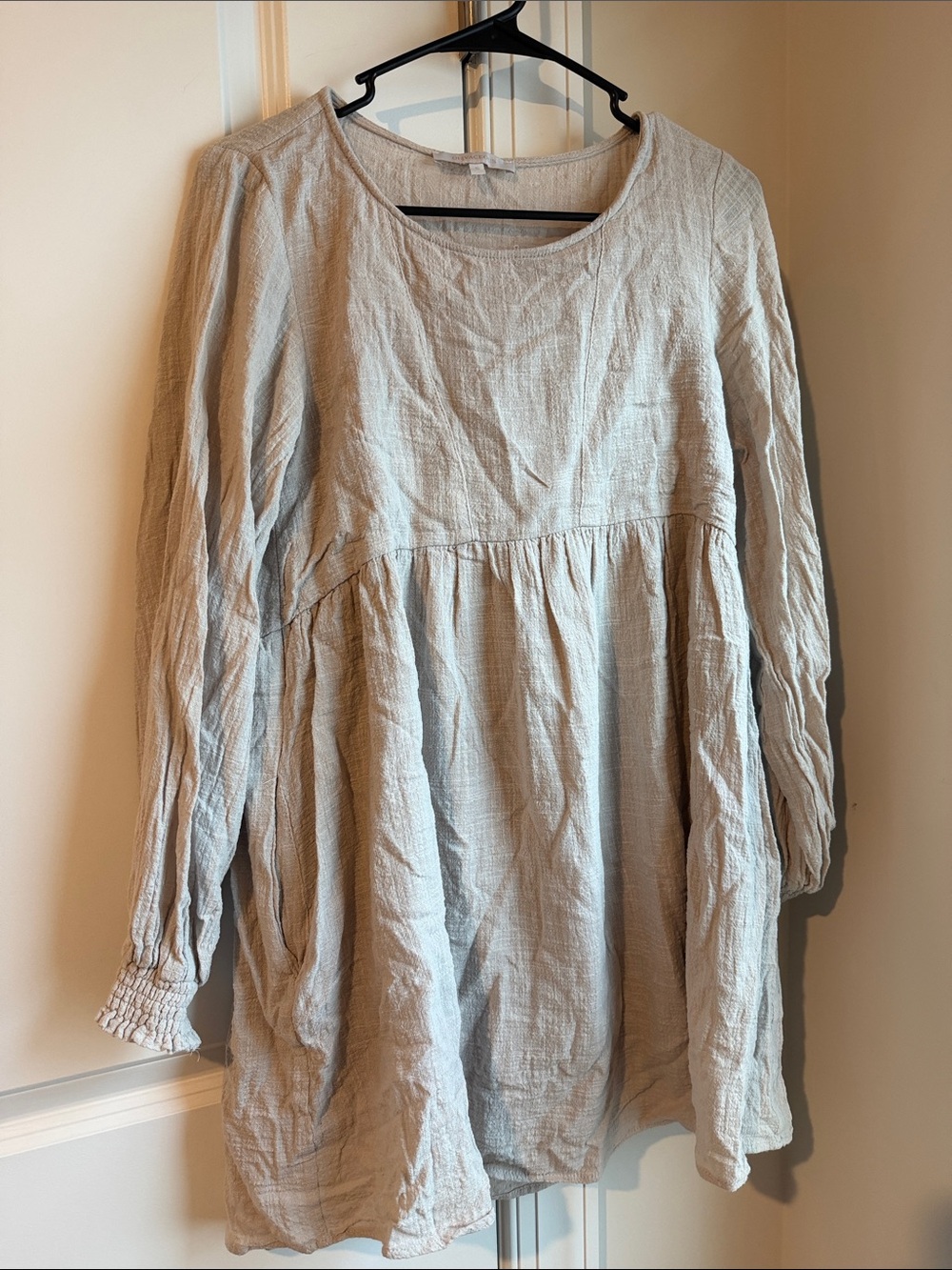 Light Gray Relaxed Long-Sleeve Dress